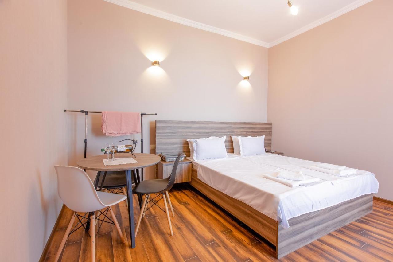 4 Rooms Sighnaghi Exterior photo
