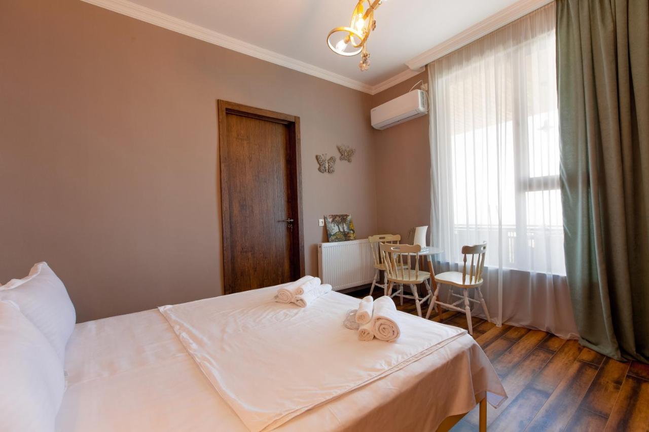 4 Rooms Sighnaghi Exterior photo